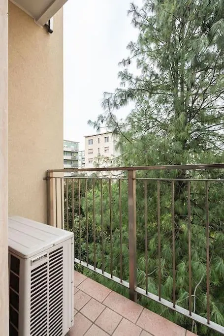 Fantastic Two Bedroom Zara 5Th Fl- Mirable Pm Milan Italy