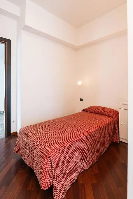 Fantastic Two Bedroom Zara 5Th Fl- Mirable Pm Milan Italy