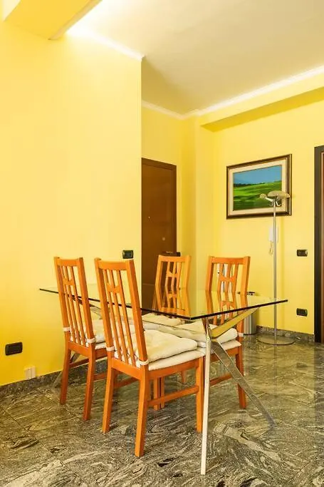Fantastic Two Bedroom Zara 5Th Fl- Mirable Pm Milan 0*,  Italy