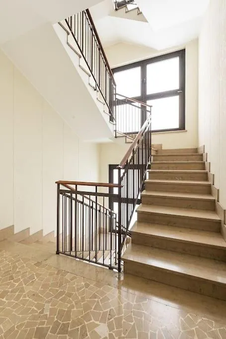 Fantastic Two Bedroom Zara 5Th Fl- Mirable Pm Milan Apartment