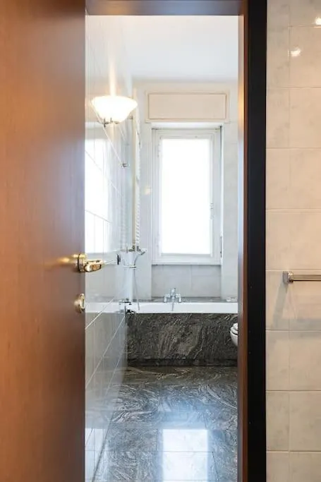 Fantastic Two Bedroom Zara 5Th Fl- Mirable Pm Milan 0*,